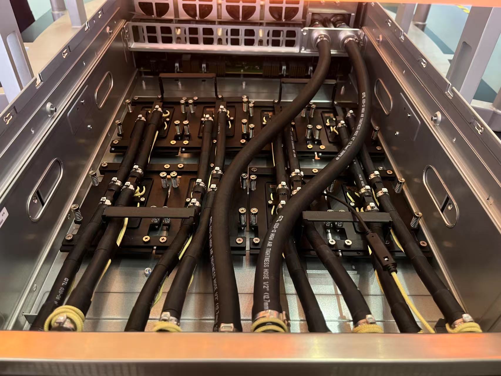 從感知到預(yù)測(cè)：業(yè)疆智能引領(lǐng)定位水浸傳感技術(shù)，邁向工業(yè)4.0水風(fēng)險(xiǎn)管理